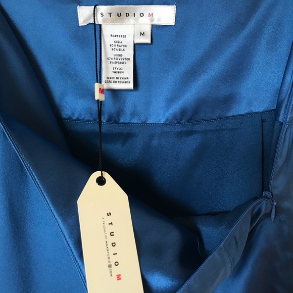 💥NWT💥Max Studio Silk Tulip Skirt - Picture 5 of 8